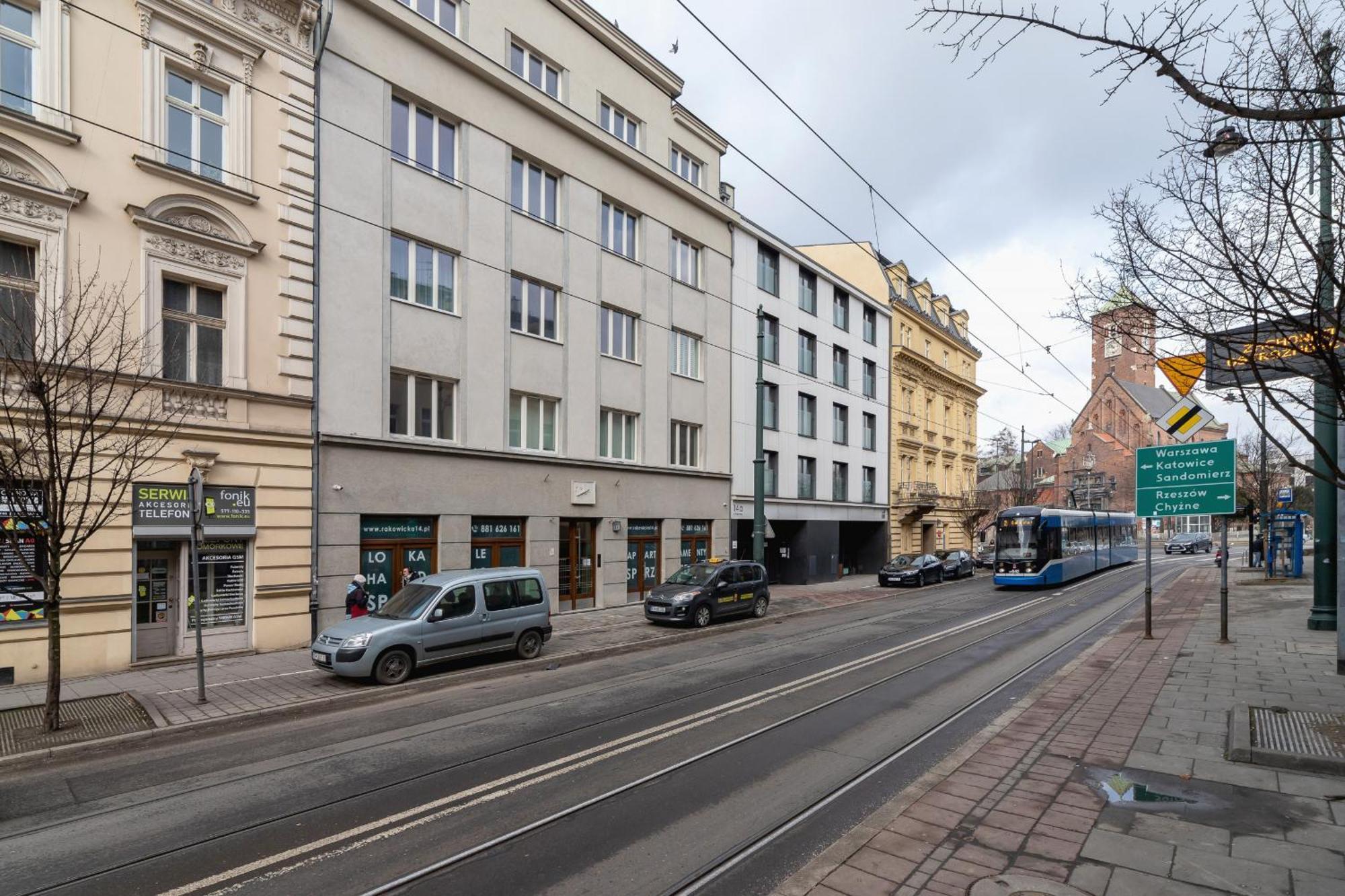 - Rakowicka 14 Street Apartment *